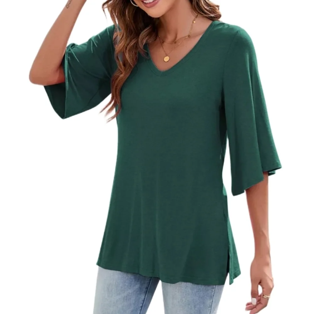 NWT Fashion Women's M V-Neck 3/4 Flutter/Bell Sleeve Lightweight Green Tunic Top